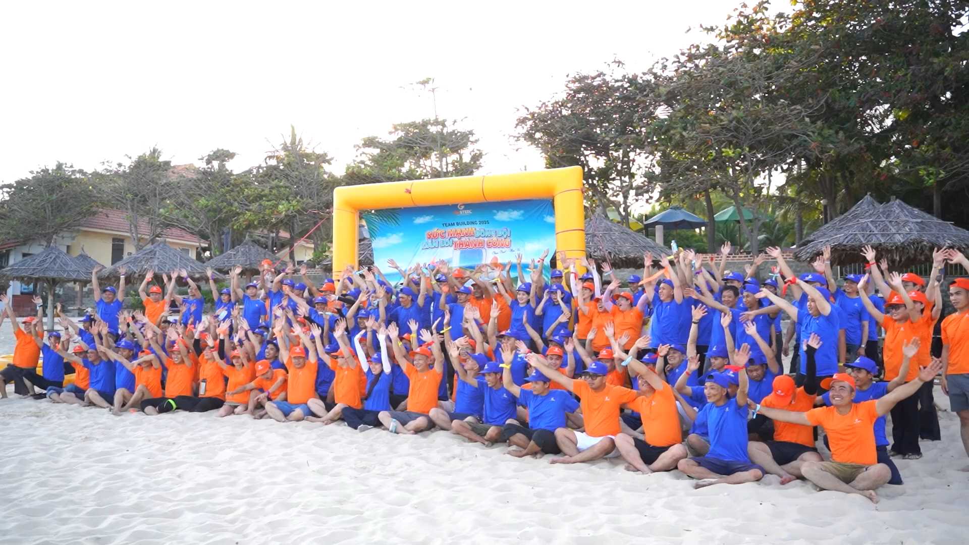 Team Building 2025 - "Sức Mạnh Đồng Đội – Dẫn Lối Thành Công" 